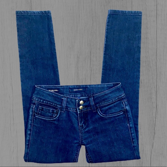 VIGOSS STUDIO The New York Skinny